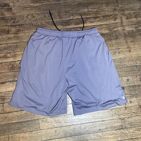 Nike Men’s Dri-Fit mesh athletic gym shorts size XL - Picture 2 of 4